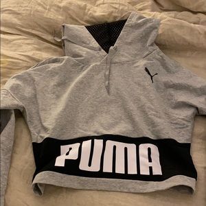 puma cropped hoodie